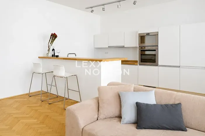 Pronájem bytu 3+kk, Praha - Košíře, Holečkova, 100 m2