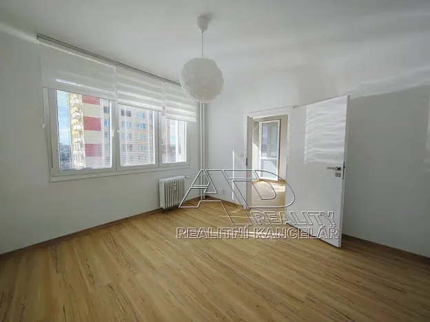 Pronájem bytu 1+1, České Budějovice, Budivojova, 49 m2