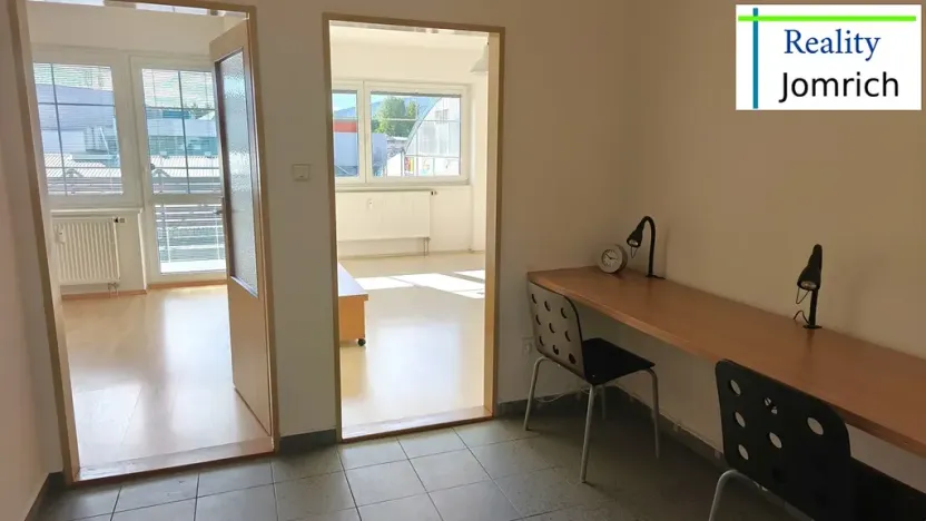 Pronájem bytu 2+kk, Liberec, Jeronýmova, 58 m2