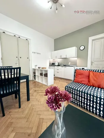 Pronájem bytu 2+kk, Praha - Nové Město, Řeznická, 44 m2