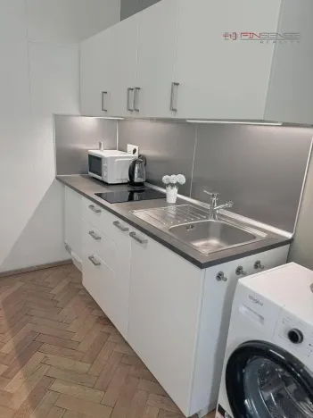 Pronájem bytu 2+kk, Praha - Nové Město, Řeznická, 44 m2