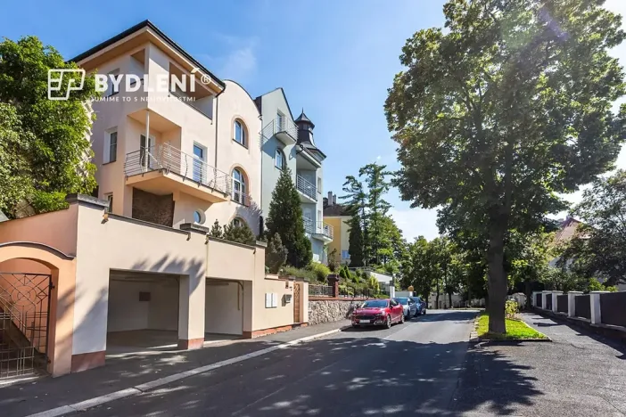Prodej rodinného domu, Teplice, Josefa Šafaříka, 382 m2