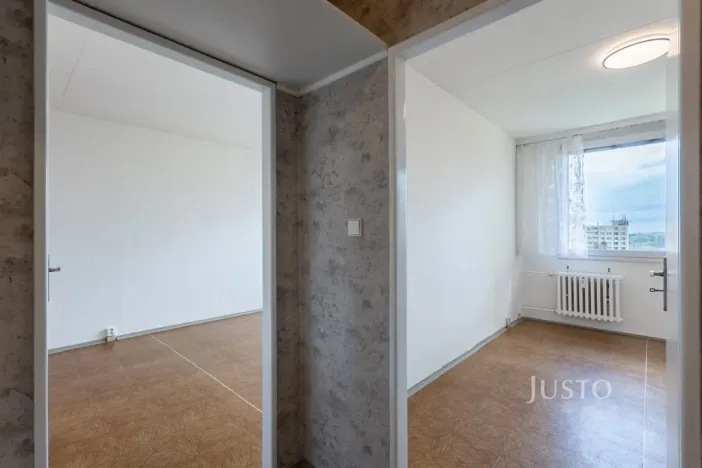 Pronájem bytu 2+kk, Praha - Řepy, Nevanova, 42 m2
