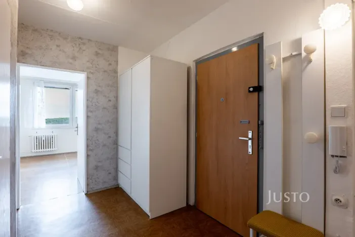 Pronájem bytu 2+kk, Praha - Řepy, Nevanova, 42 m2