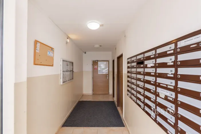 Pronájem bytu 2+kk, Praha - Řepy, Nevanova, 42 m2