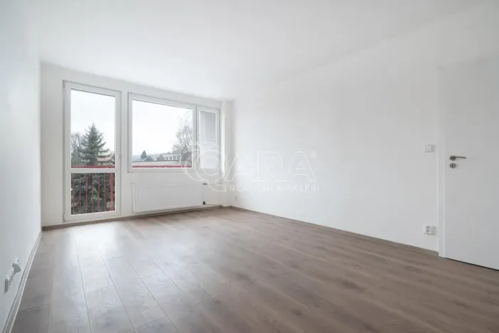 Pronájem bytu 2+kk, Děčín VI-Letná, Školní, 43 m2