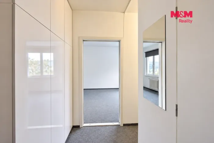 Pronájem bytu 1+1, Tanvald, U Školky, 42 m2