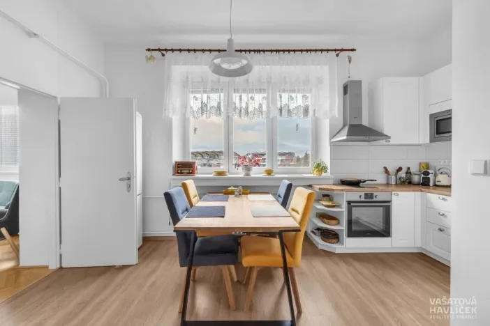 Prodej bytu 2+1, Hradec Králové - Pražské Předměstí, Fráni Šrámka, 68 m2