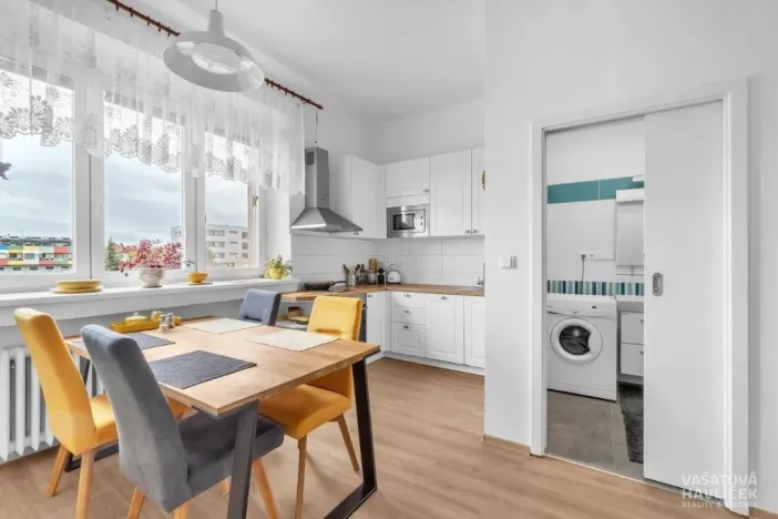 Prodej bytu 2+1, Hradec Králové - Pražské Předměstí, Fráni Šrámka, 68 m2