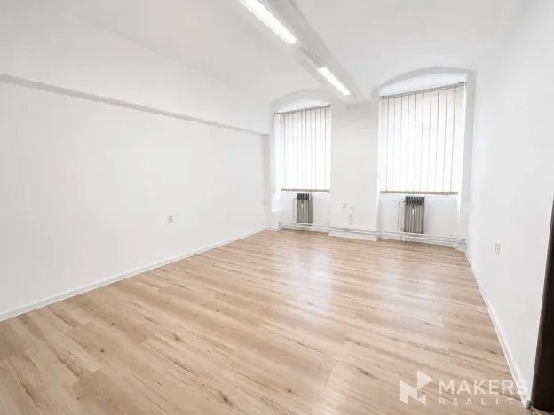 Pronájem kanceláře, Praha - Nusle, Bělehradská, 19 m2