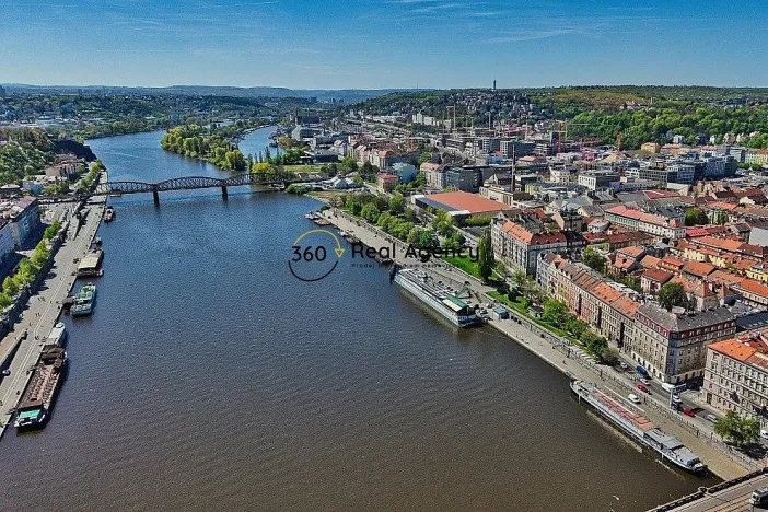 Prodej bytu 3+kk, Praha - Smíchov, Štefánikova, 93 m2
