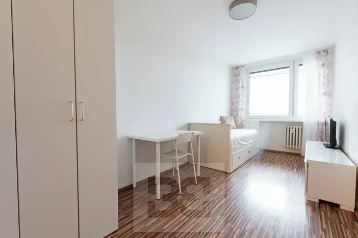 Pronájem bytu 1+1, Praha - Horní Měcholupy, Milánská, 20 m2