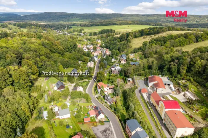 Prodej rodinného domu, Petrovice, 519 m2