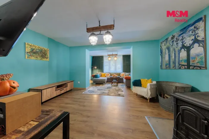 Prodej rodinného domu, Nová Role, Chodovská, 160 m2