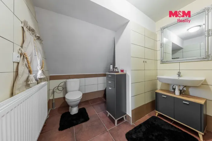Prodej rodinného domu, Nová Role, Chodovská, 160 m2