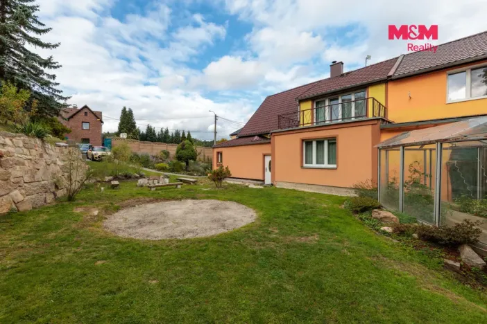 Prodej rodinného domu, Nová Role, Chodovská, 160 m2