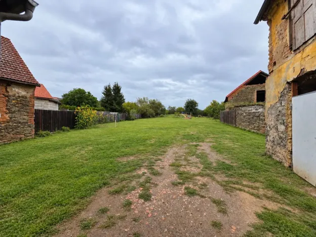 Prodej rodinného domu, Cebiv, 360 m2
