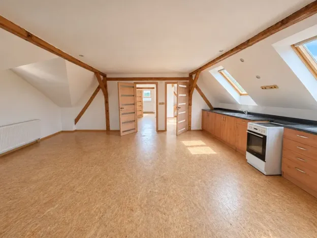 Prodej rodinného domu, Cebiv, 360 m2