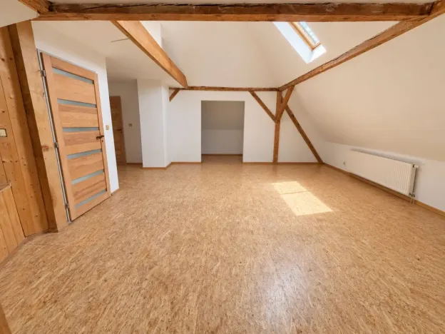 Prodej rodinného domu, Cebiv, 360 m2