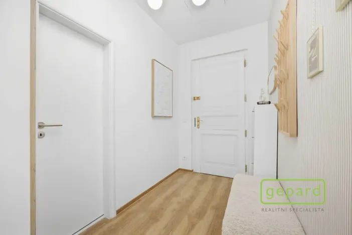 Prodej bytu 1+kk, Praha, Čestmírova, 40 m2