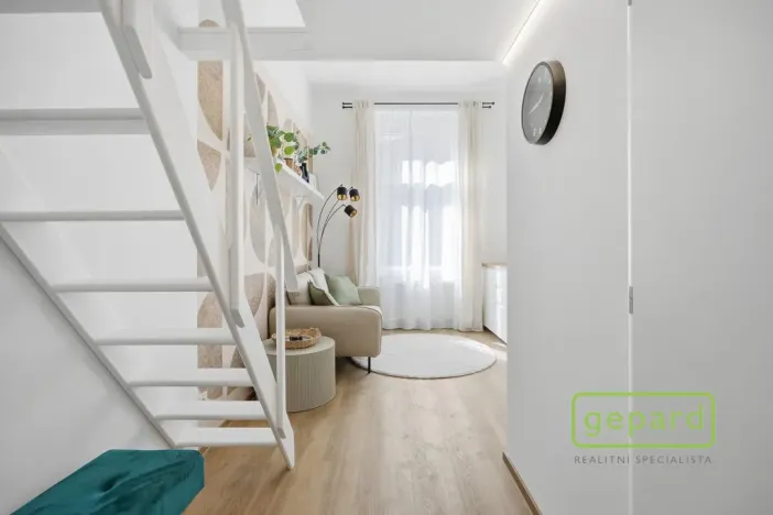 Prodej bytu 1+kk, Praha, Čestmírova, 24 m2