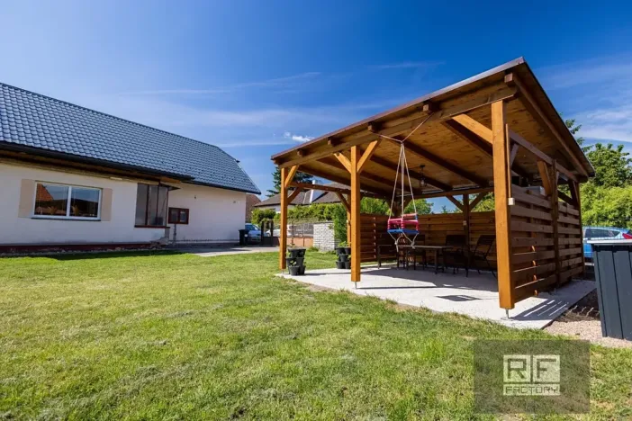 Prodej rodinného domu, Chudeřice, 220 m2
