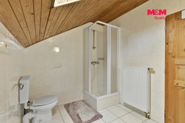 Prodej rodinného domu, Harrachov, 341 m2