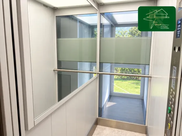 Pronájem bytu 2+1, Česká Lípa, Železničářská, 62 m2