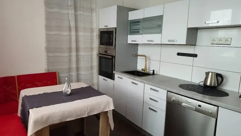 Prodej bytu 3+1, Hořín, 80 m2
