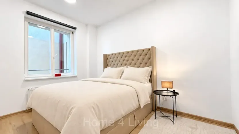 Pronájem bytu 3+kk, Praha - Karlín, Pod výtopnou, 70 m2