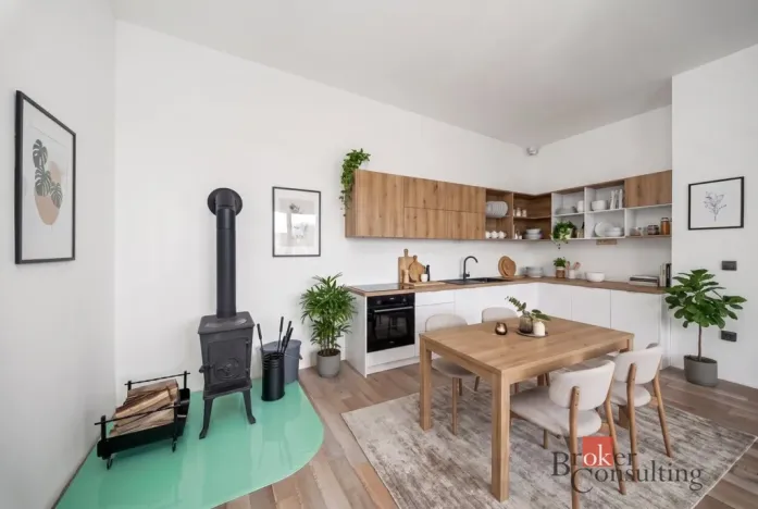 Prodej bytu 2+kk, Hradec Králové, Bidlova, 53 m2