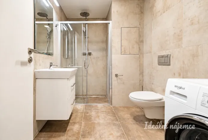 Prodej bytu 2+kk, Praha - Hloubětín, Poděbradská, 53 m2