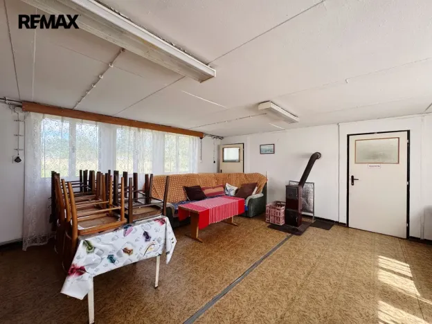Pronájem skladu, Chlum u Třeboně, 480 m2