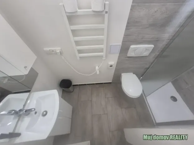 Pronájem činžovního domu, Praha - Karlín, Křižíkova, 650 m2