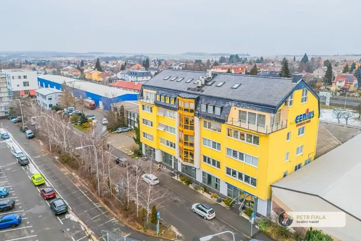 Pronájem kanceláře, Praha - Dolní Chabry, Dopraváků, 128 m2