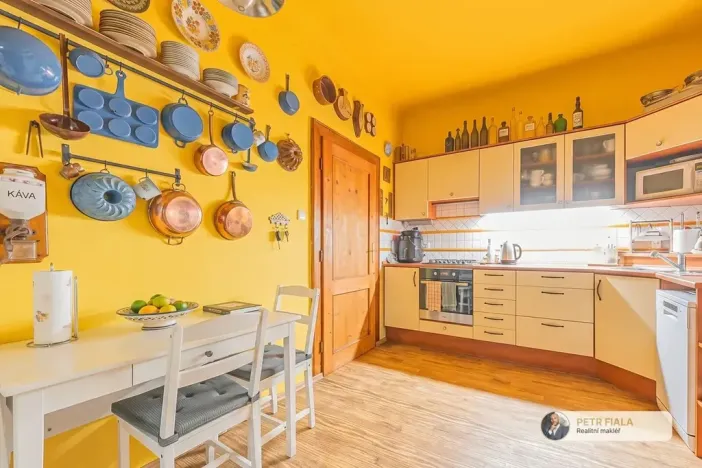 Prodej rodinného domu, Praha - Smíchov, Pod lipkami, 210 m2