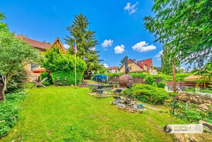 Prodej rodinného domu, Praha - Smíchov, Pod lipkami, 210 m2