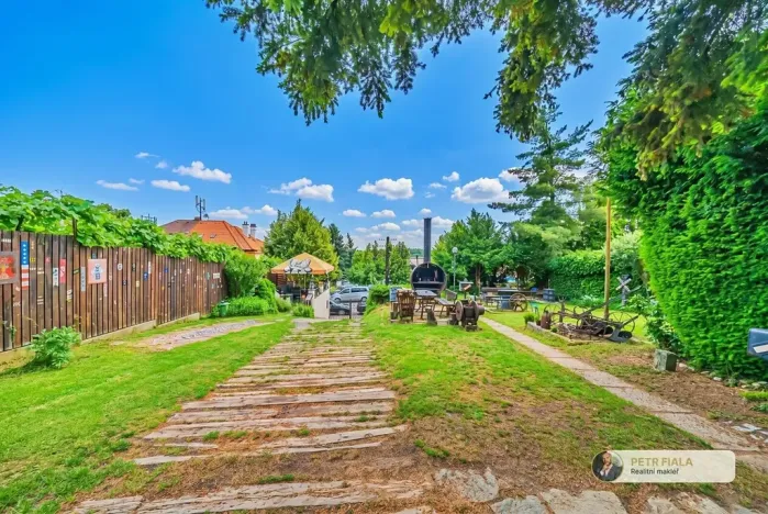 Prodej rodinného domu, Praha - Smíchov, Pod lipkami, 210 m2