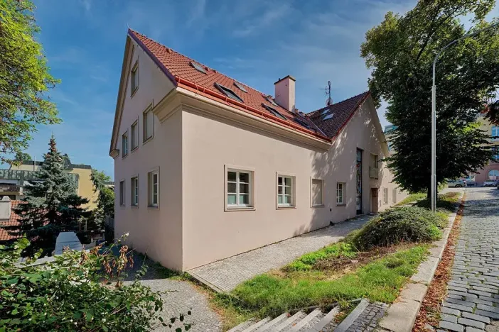 Prodej bytu 2+kk, Praha - Bubeneč, V sadech, 75 m2