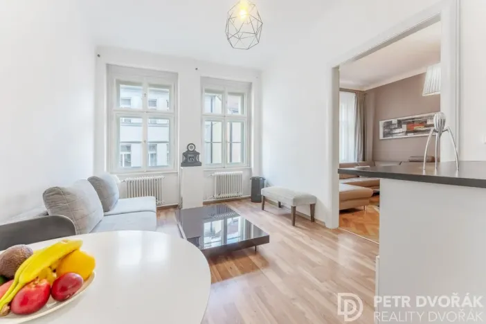 Prodej bytu 3+kk, Praha - Nové Město, Růžová, 74 m2