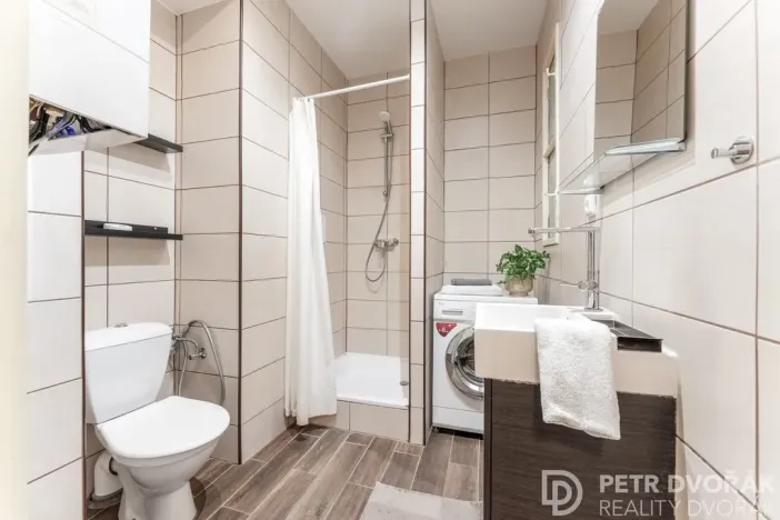 Prodej bytu 3+kk, Praha - Nové Město, Růžová, 74 m2