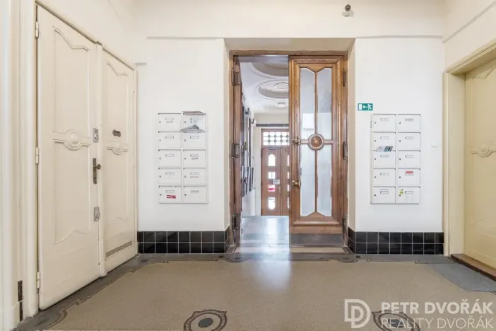 Prodej bytu 3+kk, Praha - Nové Město, Růžová, 74 m2