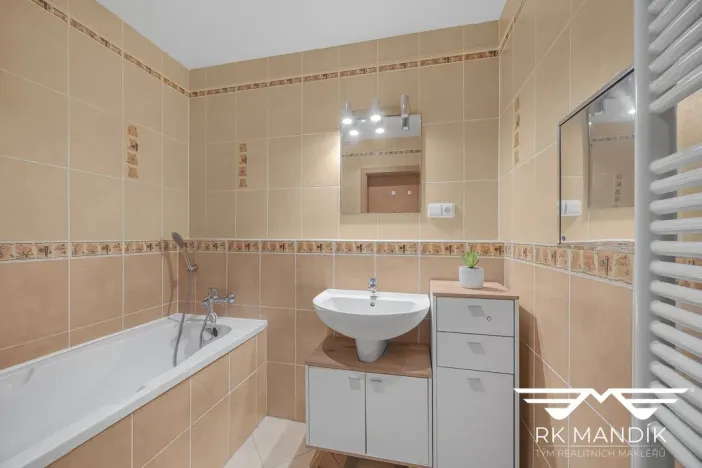 Pronájem bytu 2+kk, Praha - Pitkovice, K dálnici, 54 m2