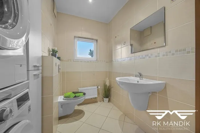 Pronájem bytu 2+kk, Praha - Pitkovice, K dálnici, 54 m2