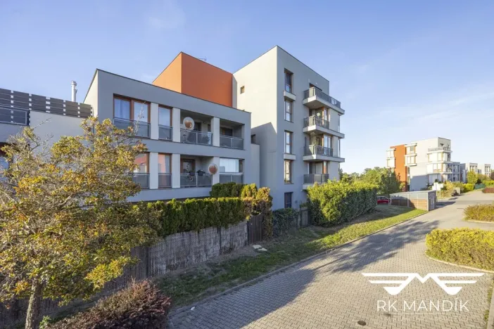 Pronájem bytu 2+kk, Praha - Pitkovice, K dálnici, 54 m2