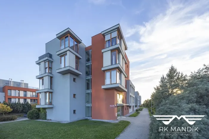 Pronájem bytu 2+kk, Praha - Pitkovice, K dálnici, 54 m2