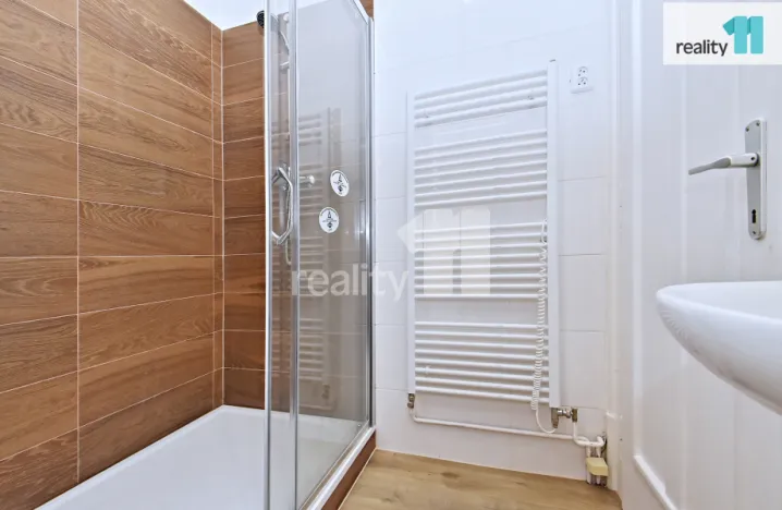 Pronájem bytu 5+kk, Praha - Dejvice, Kafkova, 105 m2