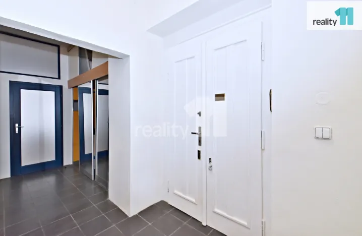 Pronájem bytu 5+kk, Praha - Dejvice, Kafkova, 105 m2