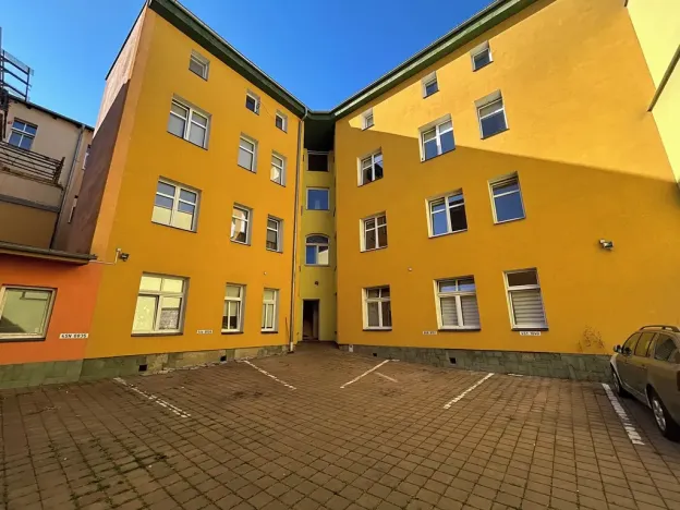 Pronájem bytu 2+1, Teplice, Školní, 60 m2