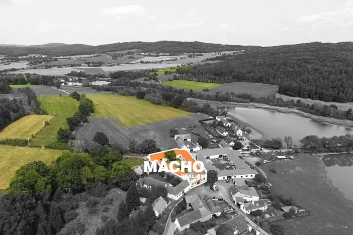 Prodej zemědělské usedlosti, Žďár, 181 m2